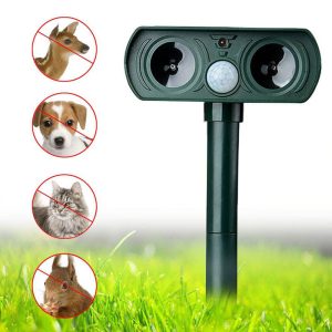 Ultrasonic Waterproof Solar Powered Rechargeable Garden Animal Deterrent Pest Control for Cats and Dogs for Farm Yards