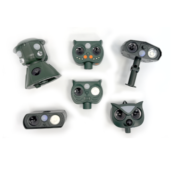 Top-Sold Eco-Friendly Solar Powered LED Flashing Night Light ABS Material Foxes Wolves Repeller for Orchard Farm Solid State