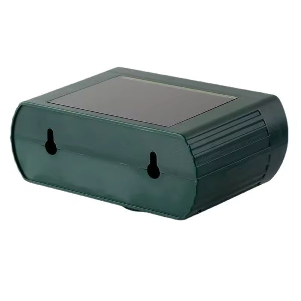Best Selling Dual Horn Solar Ultrasonic Pest Repeller Effective Animal Control for Bird and Animal - Image 3